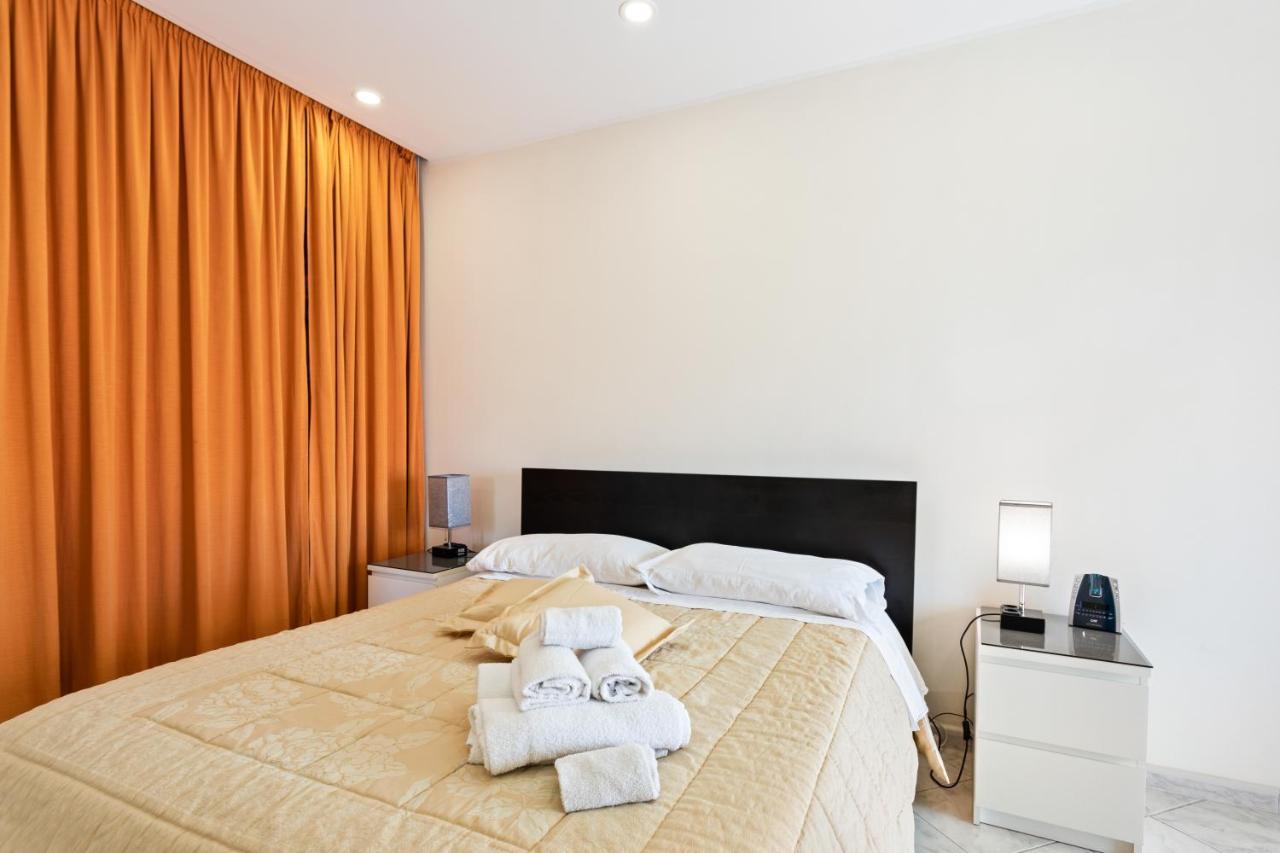 Castello Ursino Balcony Apartment Catania Bagian luar foto
