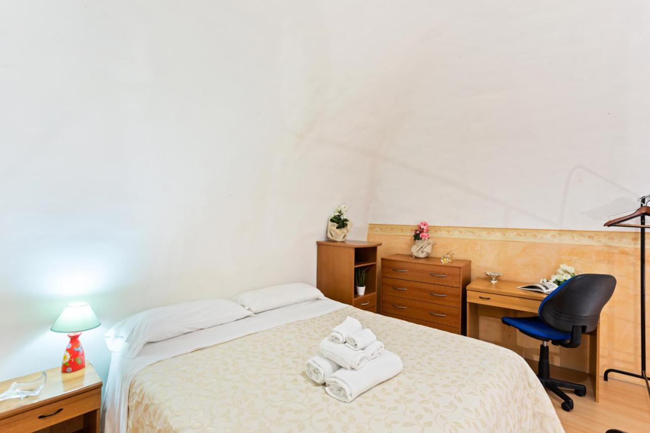 Castello Ursino Balcony Apartment Catania Bagian luar foto